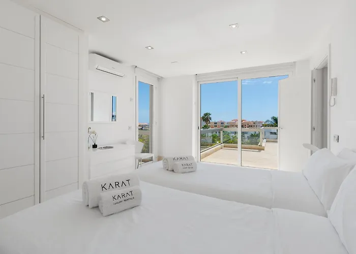 Karat Oasis Del Duque Villa