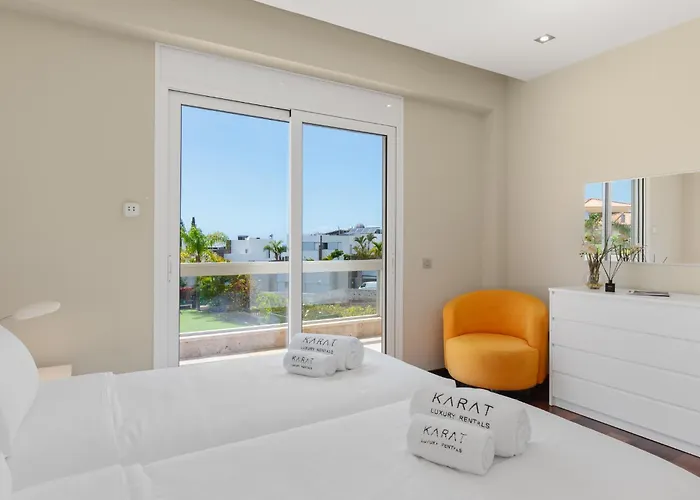 Karat Oasis Del Duque Costa Adeje